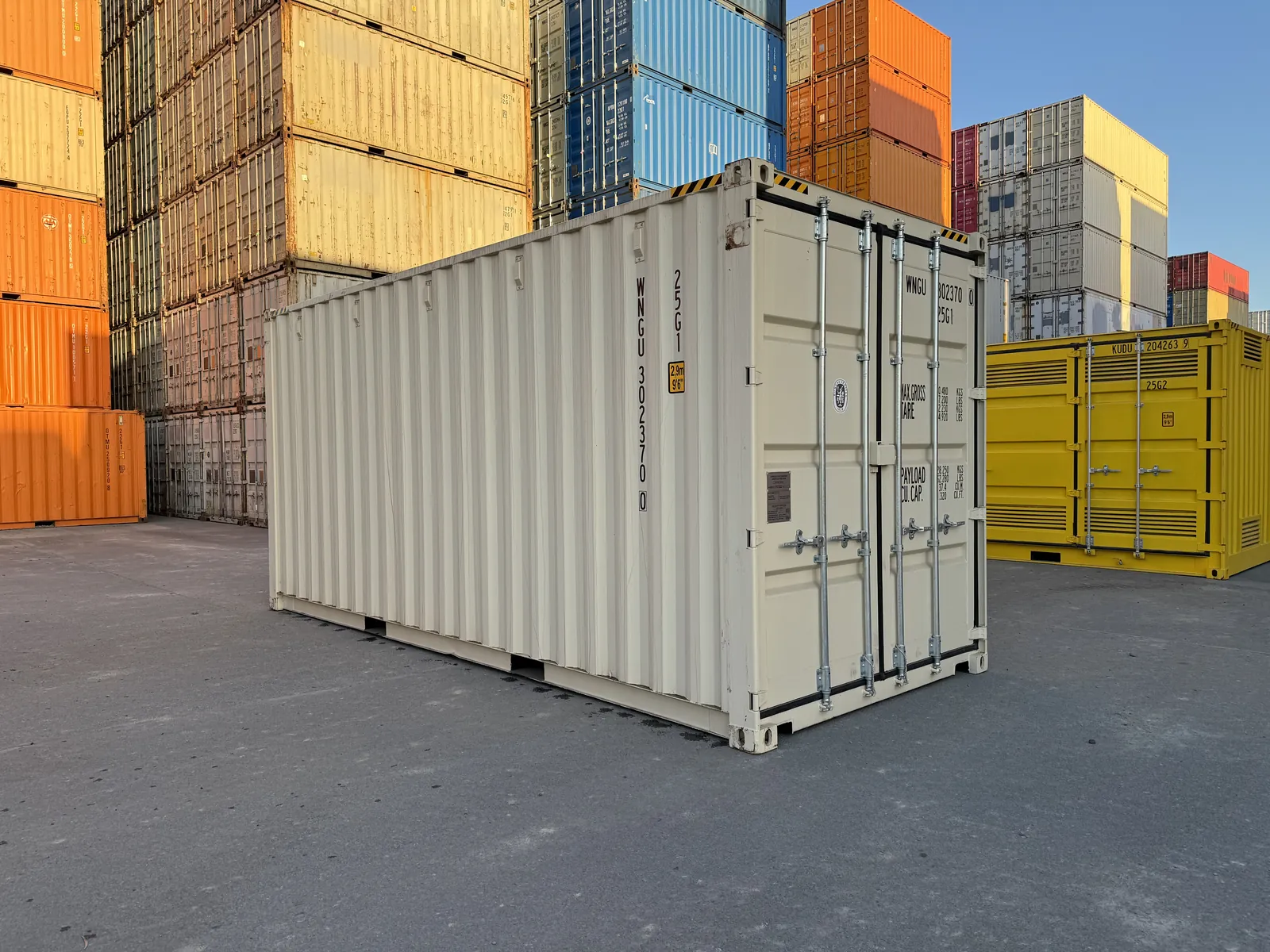 20 Foot Shipping Containers available in Mackay